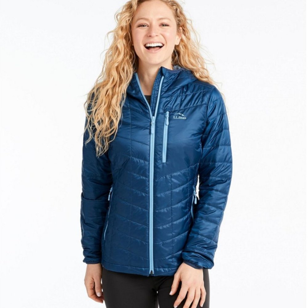 L.L.Bean packaway Primaloft hooded jacket, Misses S Pet, for ladies and girls